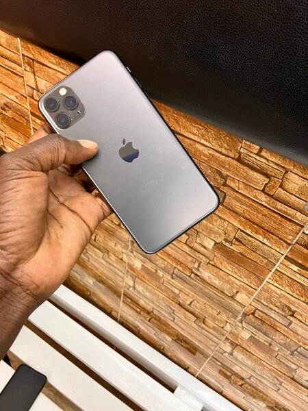 iPhone 11 Pro max
