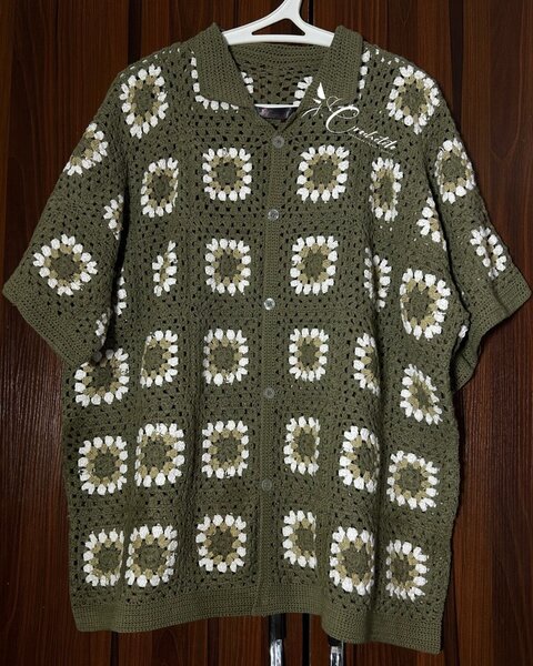 Cardigan crochet en granny