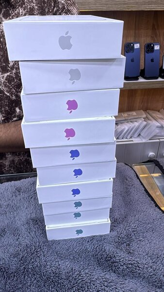 iPhone 16