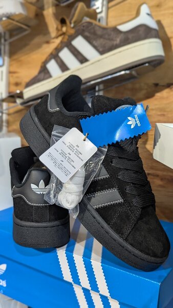 Adidas Compass