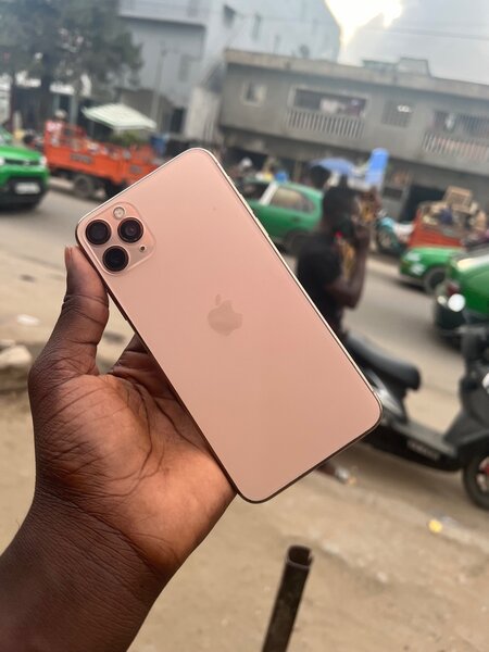 iPhone 11 Pro Max 64 G