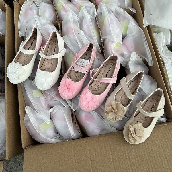 Children shoes