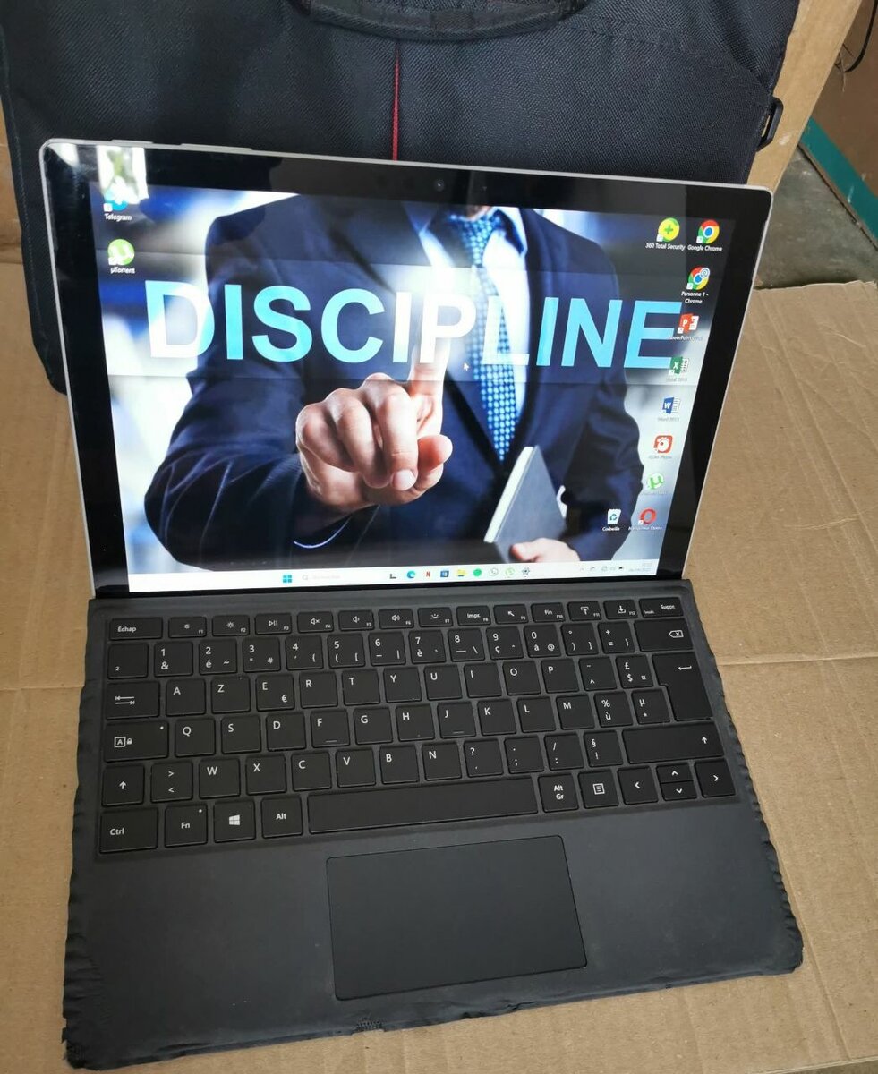 Microsoft Surface Pro 5