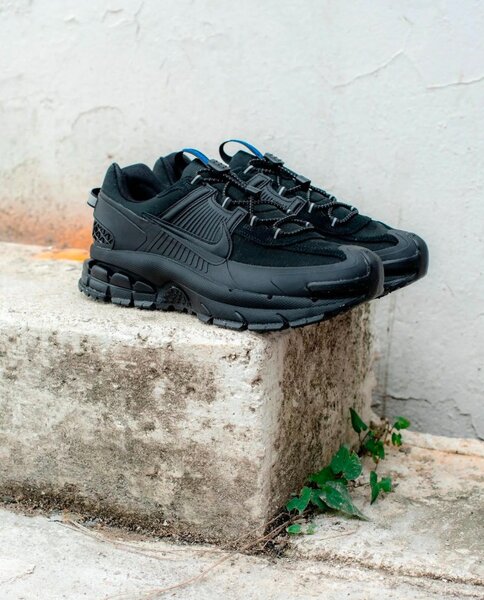 NIKE CLASSIC