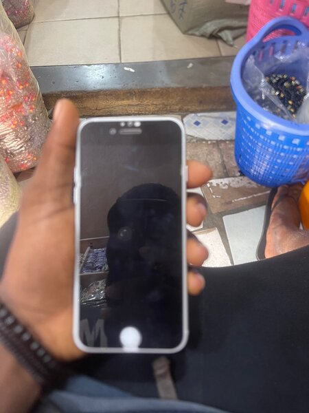 iPhone 7.  32gig