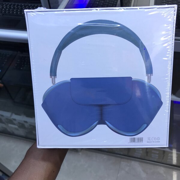 Apple Airpods max