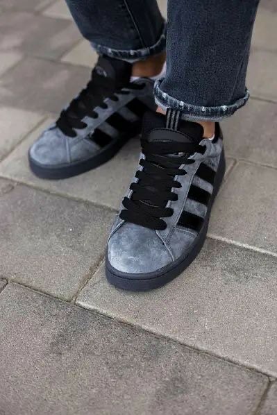 Adidas Campus