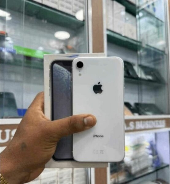 iPhone XR Blanc - 64GB
