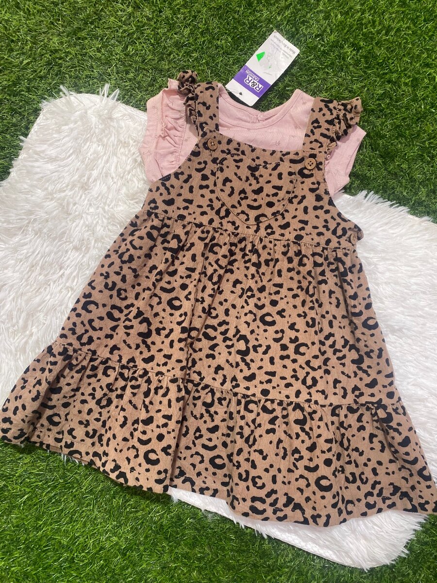 Girls clothes