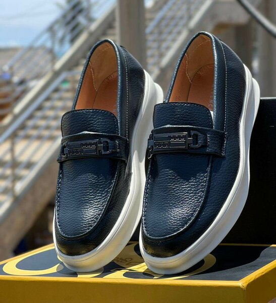 Fashion shoes