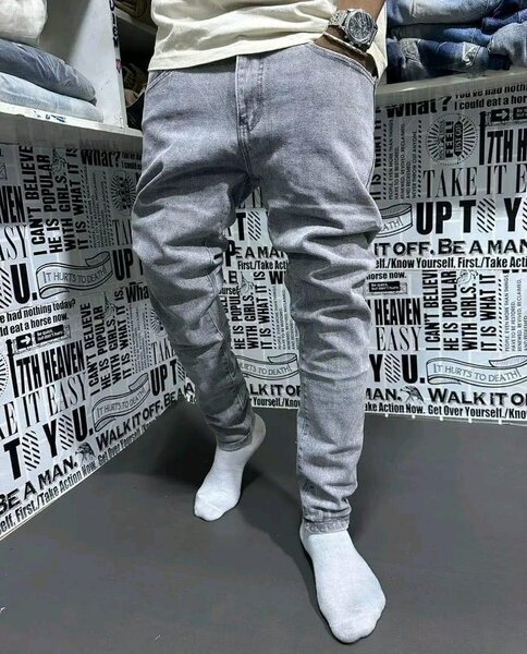 Jeans slim pour hommes