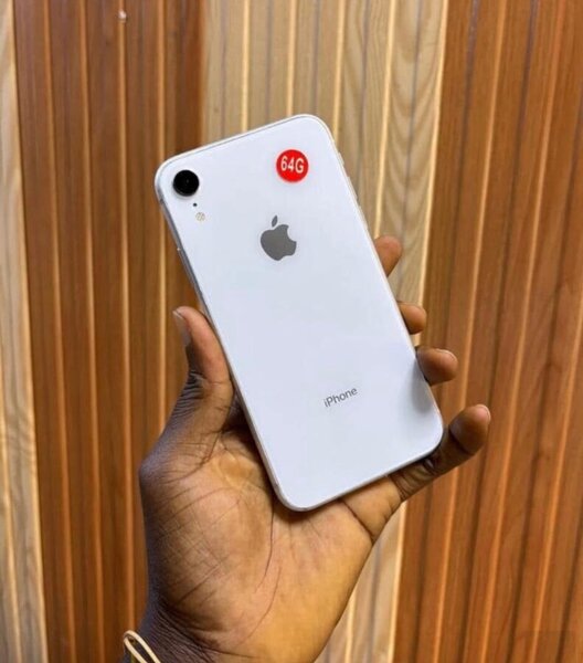 iPhone XR - 64GB