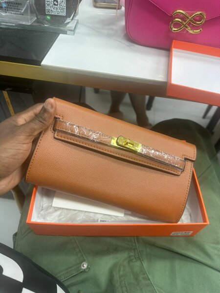 Pochette en cuir élégante