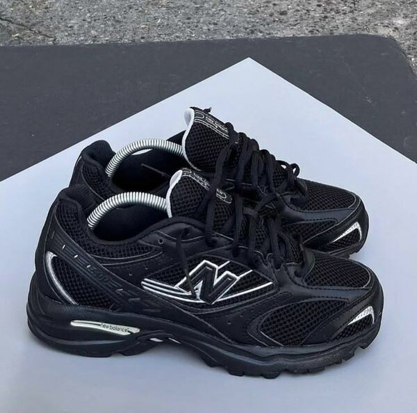 New Balance 400 Running Shoes