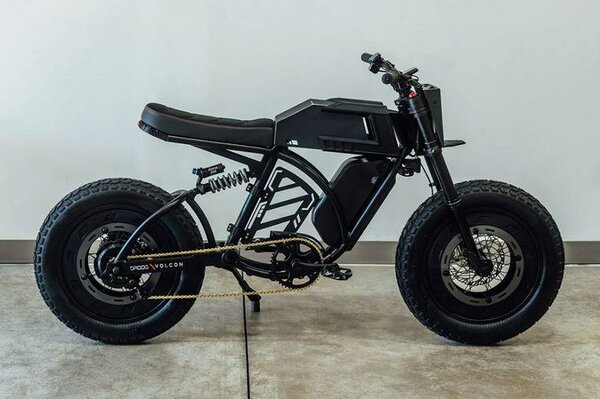 Moto électrique moderne