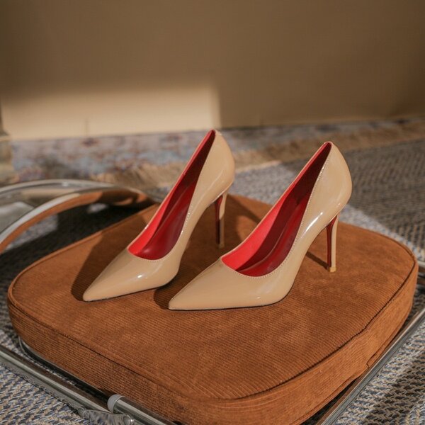 Ladies heels