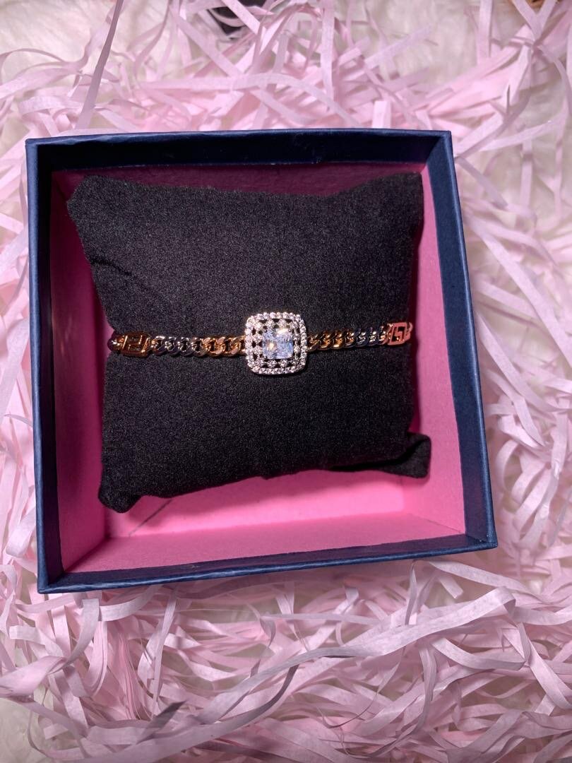 Quality bracelet