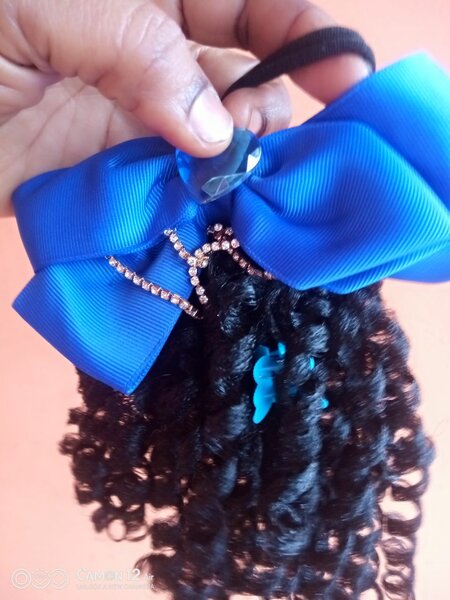 Kids curly ponytail