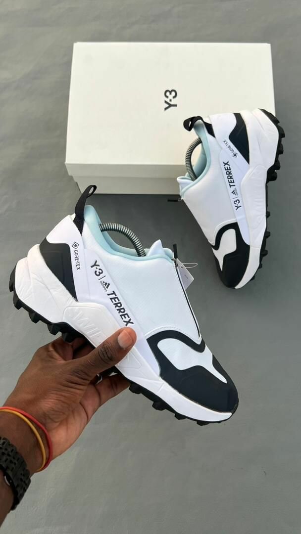 Adidas y3