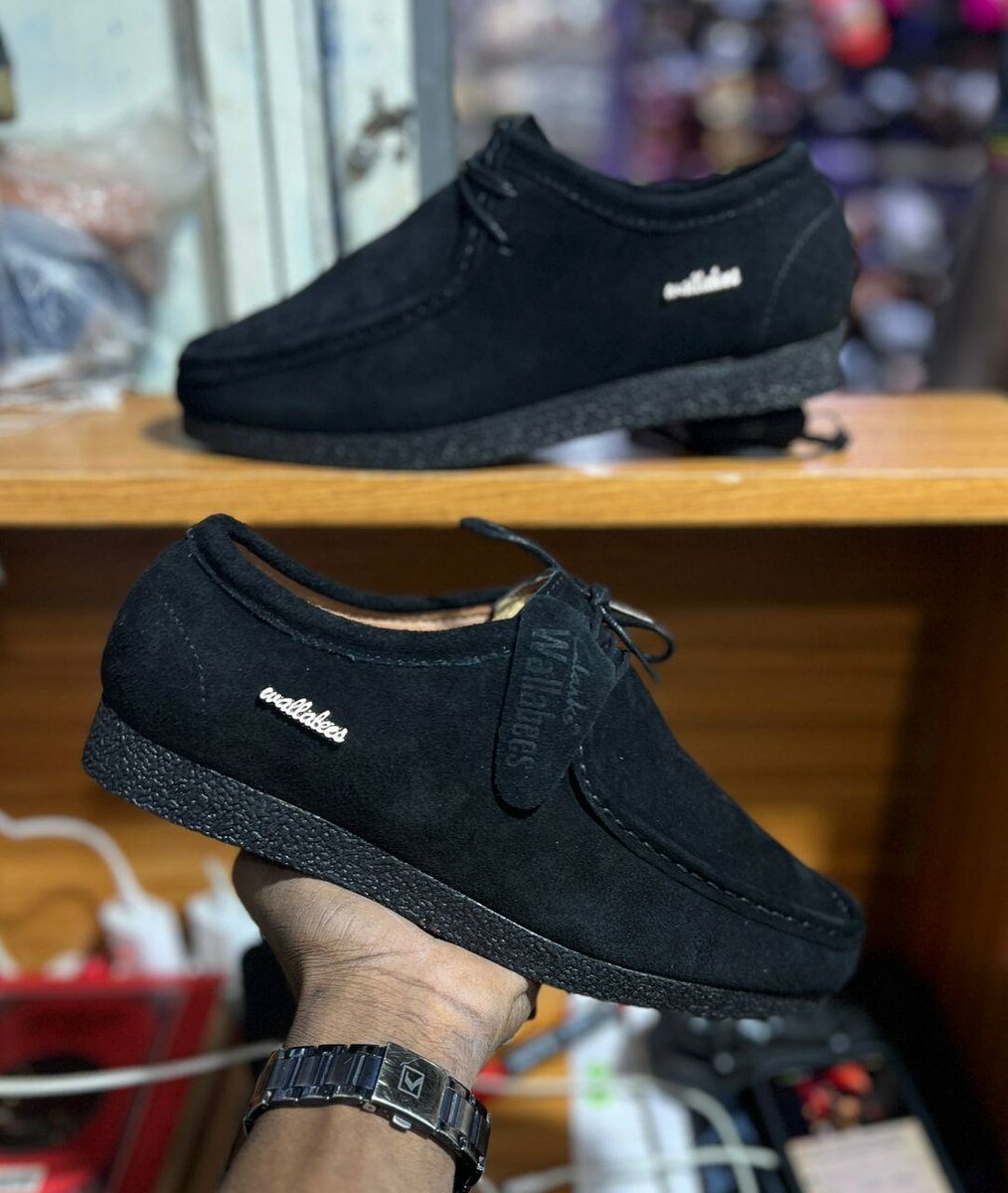 Chaussures noires homme