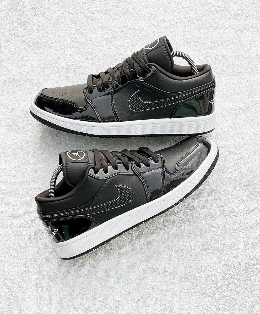 High Quality sneakers