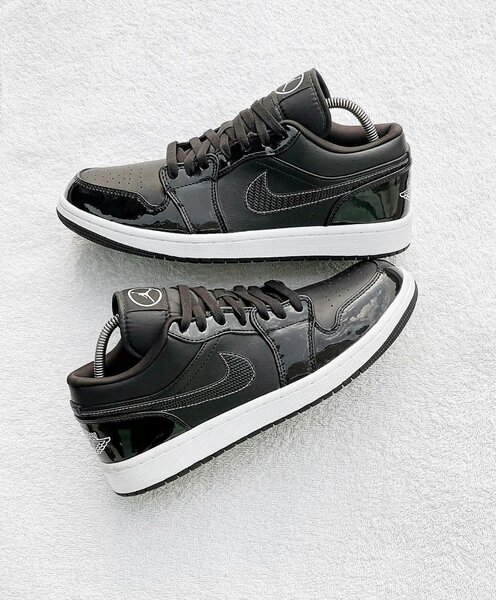 High Quality sneakers