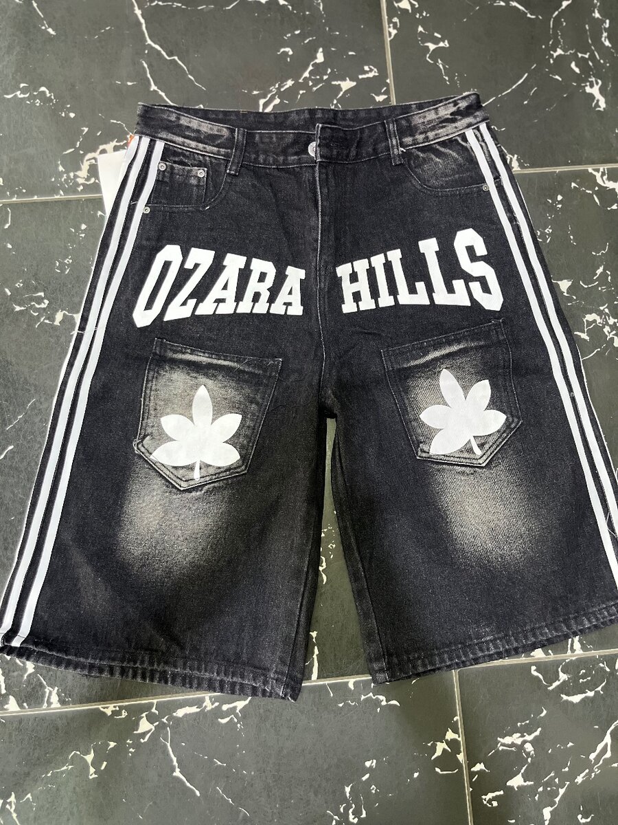 Short Asake , culotte gros bas