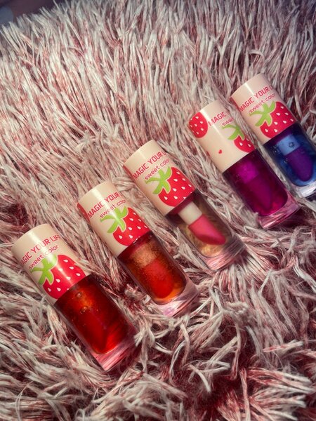 Gloss