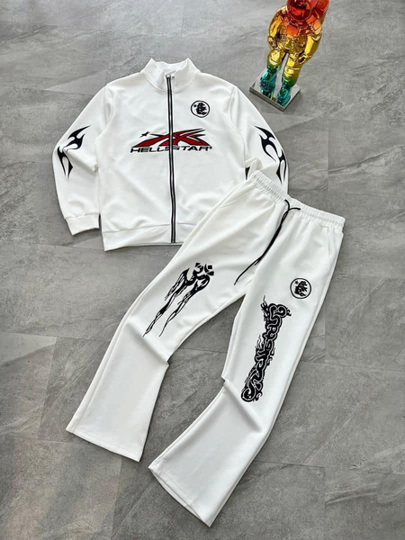 Sports suit whie