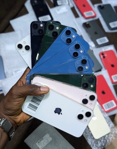 iPhone 13