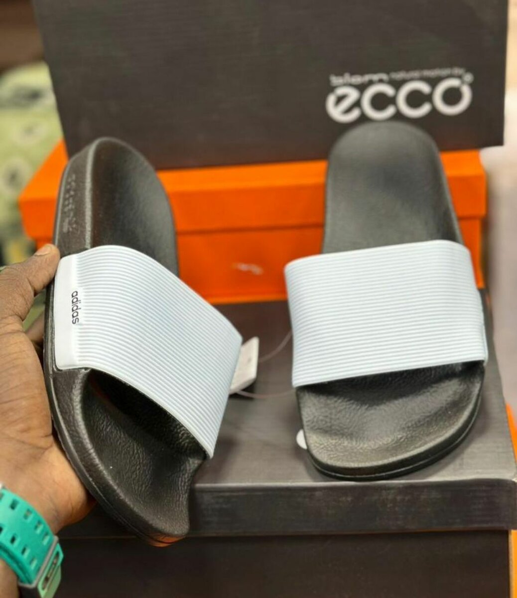 Sandales de plage ECCO confortables