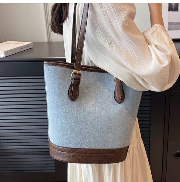 Sac fourre-tout en cuir élégant