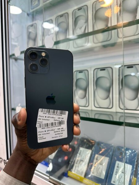 iPhone 12 Pro Max