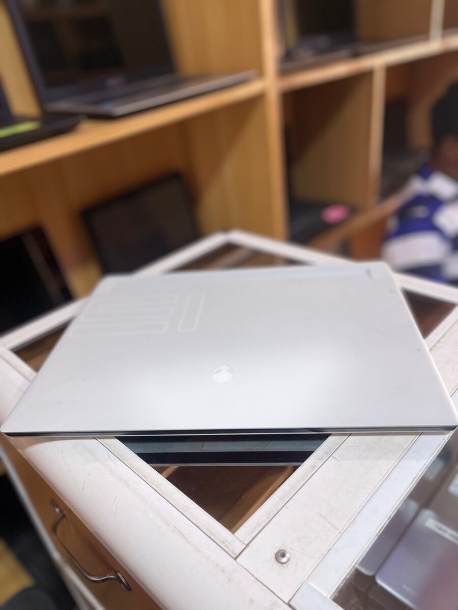 Alienware x15 R1