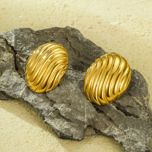 Boucles d'oreilles dorées