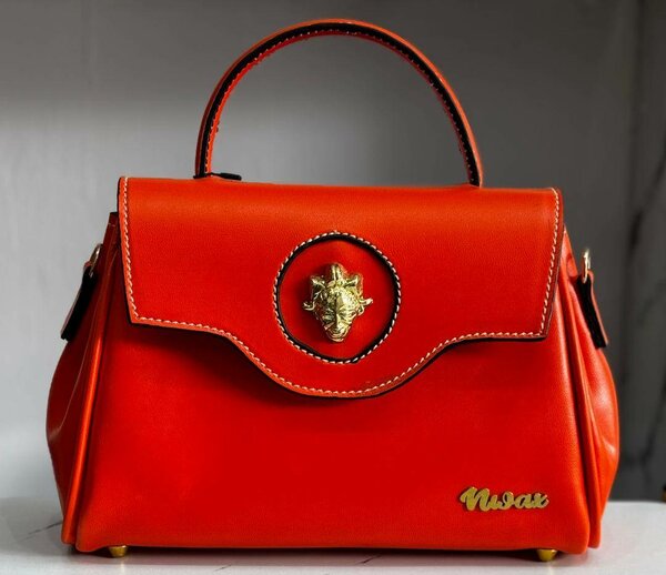 Sac à main chic en cuir