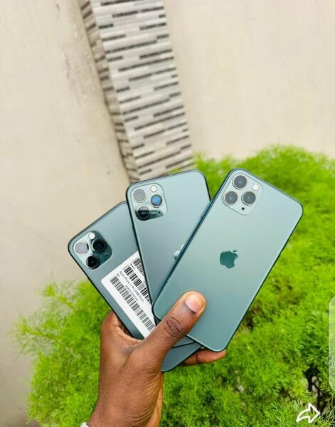iPhone 11 Pro Max Vert