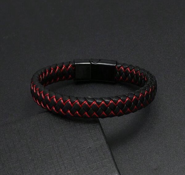 Bracelet stylet en cuir pu