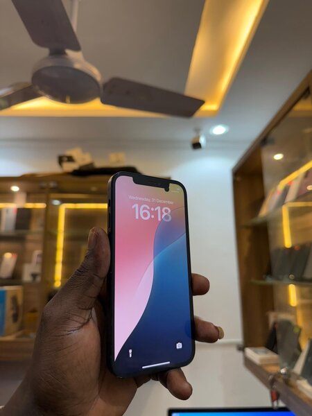 iPhone 12