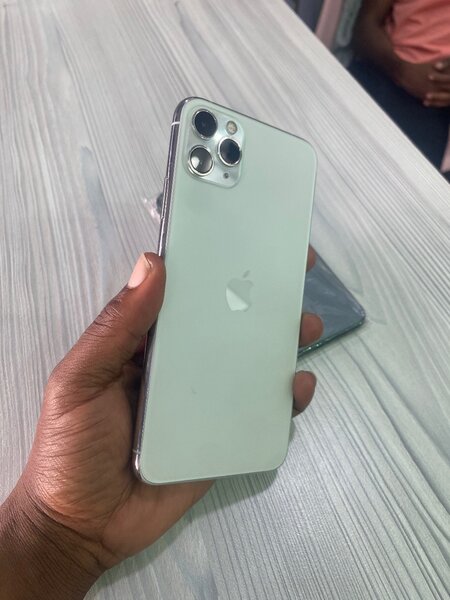 iPhone 11 Pro Max