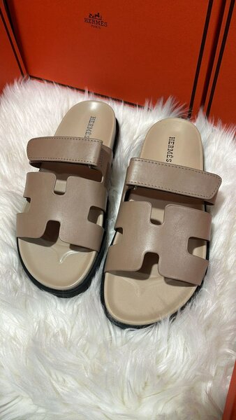 Sandales Hermès