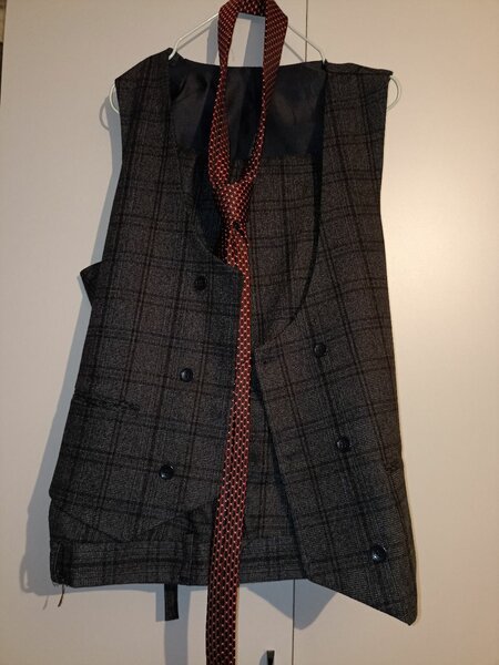 Slim Fit