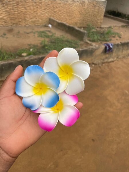 Barrette en fleur