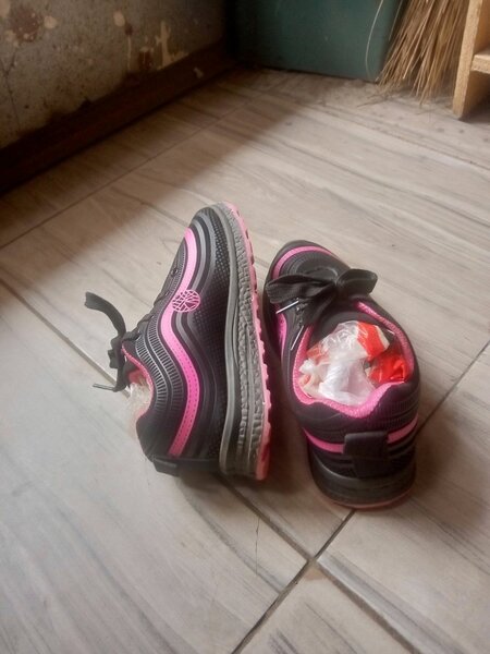 Kids Sneakers
