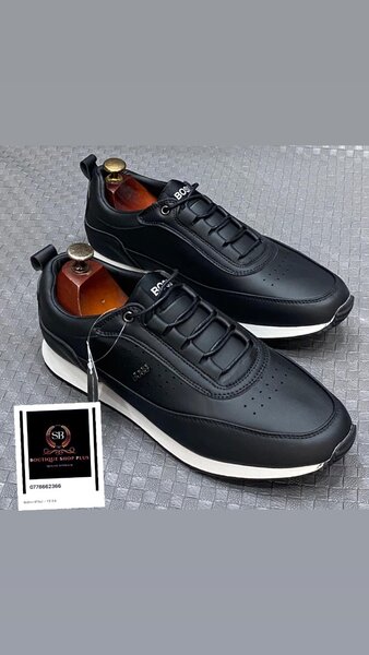 Sneakers en cuir modernes
