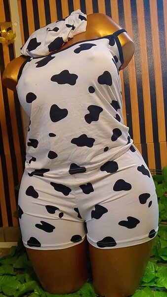 Tenue de nuit colorée femme