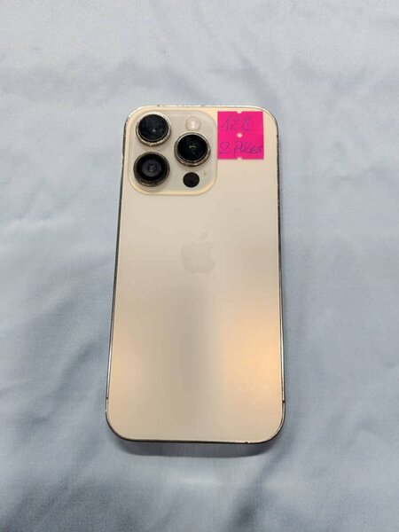 iPhone 14 pro 128giga et 2puce