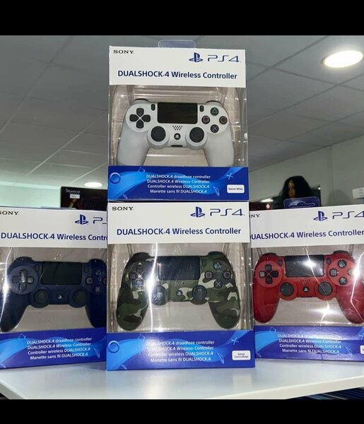 Manettes PS4 DualShock 4 Sans Fil