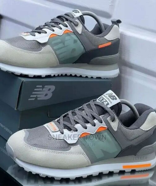Sneakers