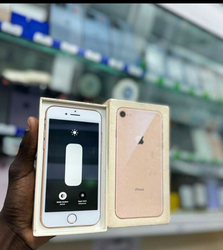iPhone 8 - 64GB Or Rose